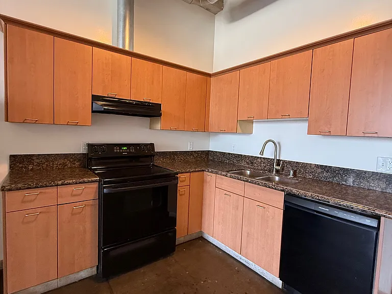 TEXERE PLAZA LOFTS — Photo 39