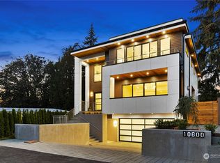 10600 NE 13th St, Bellevue, WA
