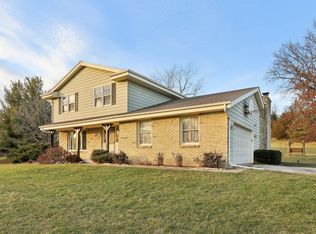 619 Denbigh Grn, Wales, WI 53183