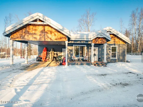 2029 S Leora Dr, Wasilla, AK 99623