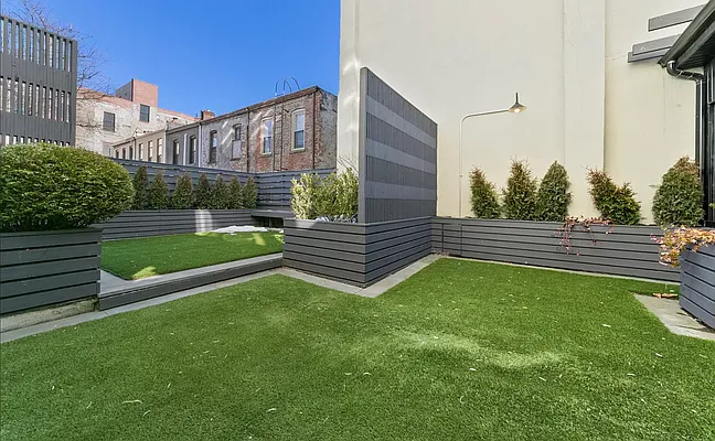 Rented by Compass | media 23