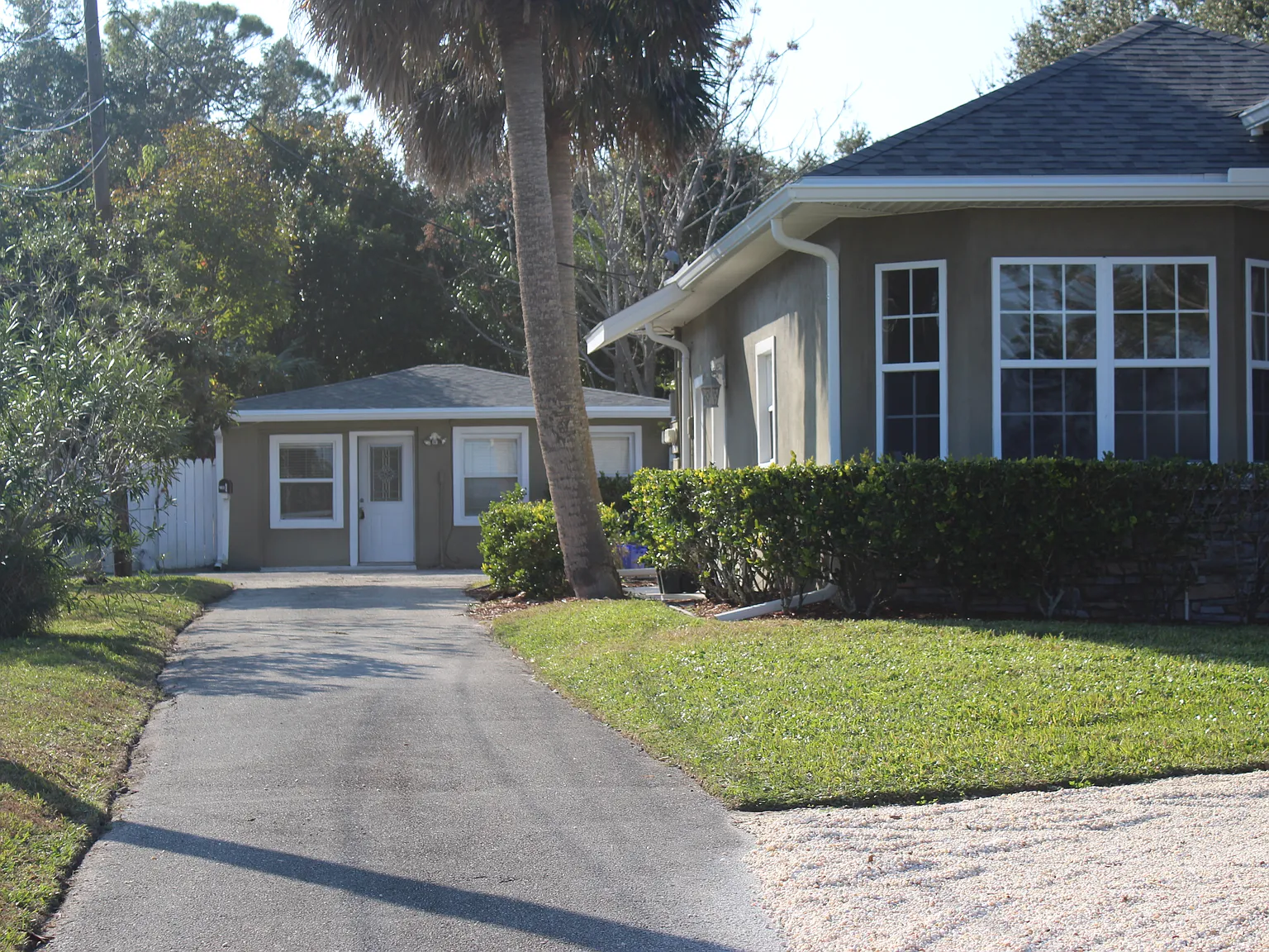 3 bed, 720 sqft, $1,350 — Photo 3