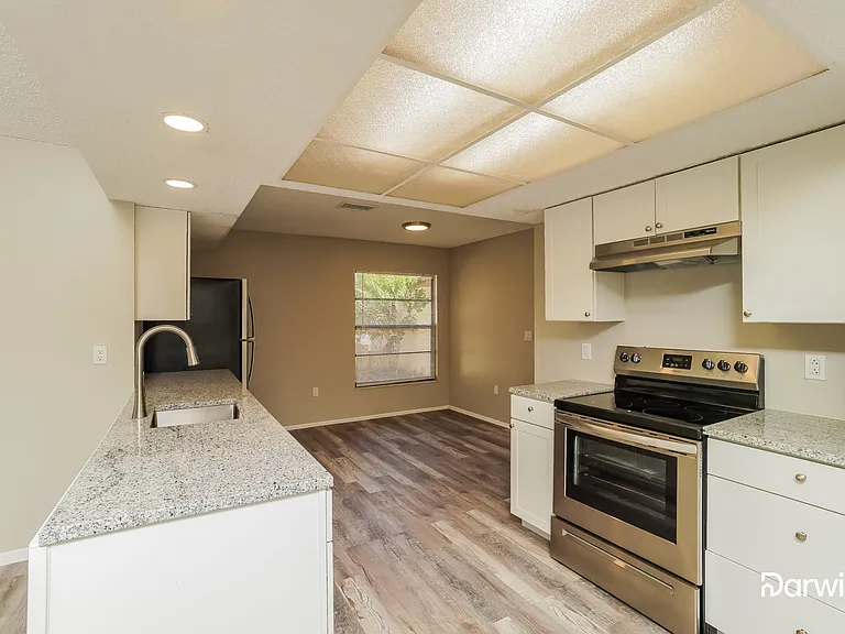 4265 Cavehill Rd — Photo 2