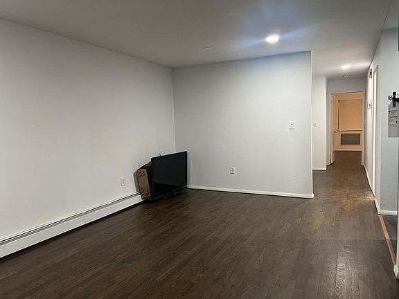 2nd image of 657 E 102nd St Floor 1