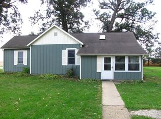 134 N Cr 1500 E, Atwood, IL 61913