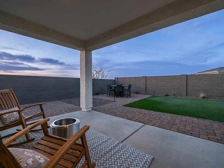 16159 S 177th Dr — Photo 21