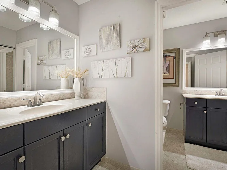 9061 Dupont Pl — Photo 26