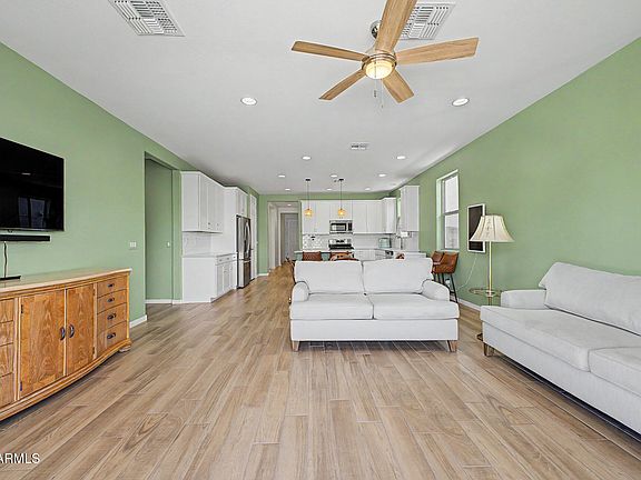 5th image of 40140 W ELM Drive