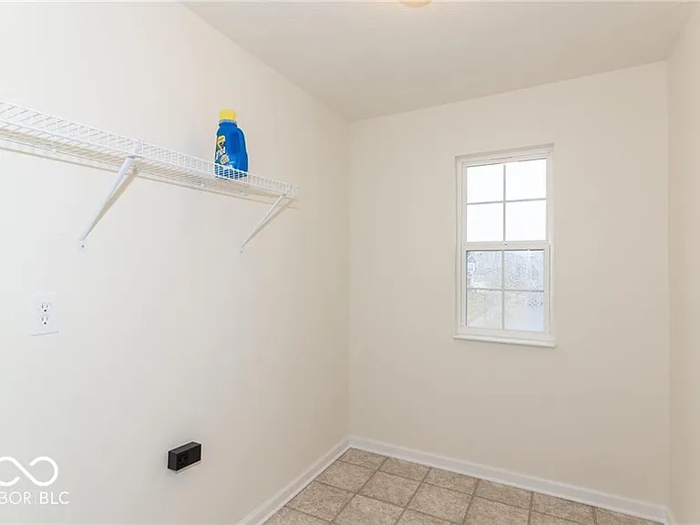 5606 Beale St — Photo 28