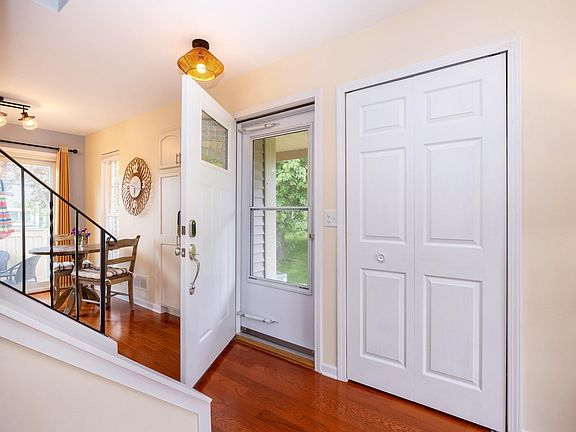 3rd image of 2806 Bombridge Ct