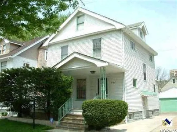 401 Cleveland Rd, Cleveland, OH 44108