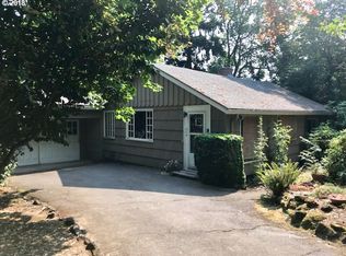 7269 SE Thorburn St, Portland, OR 97215