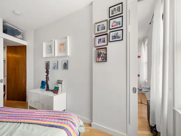 834 Riverside Drive image 20 of 31