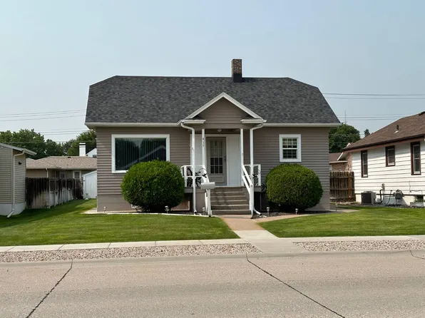 415 W 5th St, Ogallala, NE 69153