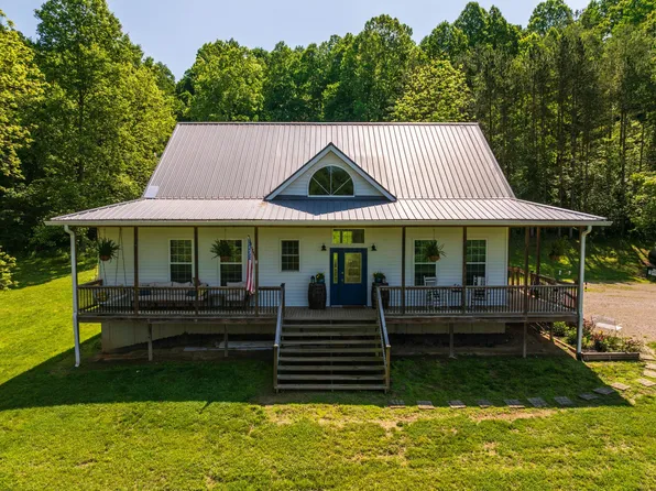 300 Fisher Rd, Albany, OH 45701