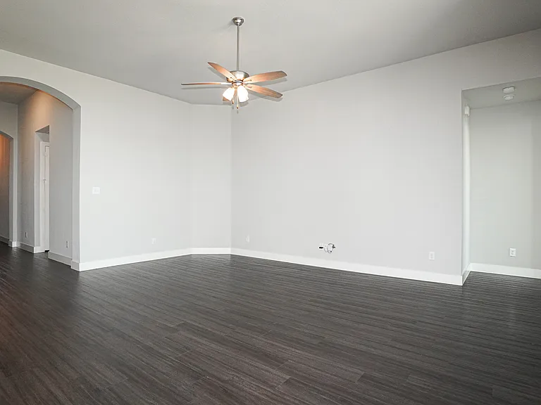 2251 Brookside Dr — Photo 13