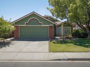 766 Bluebird Dr, Vacaville, CA 95687