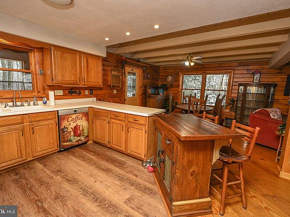 5th image of 458 Meadow Mountain Trl