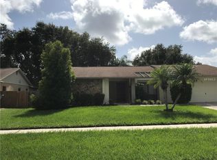 1228 Lornewood Dr, Valrico, FL 33596
