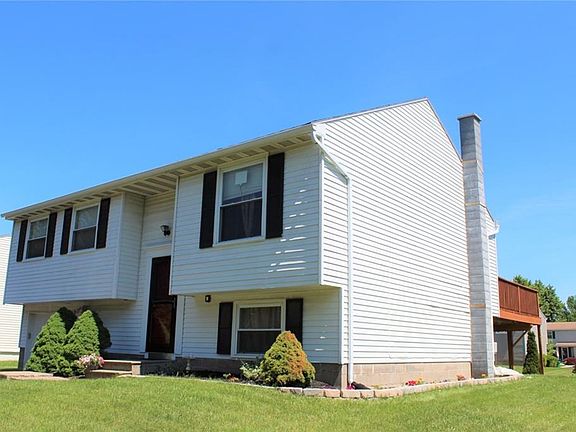 2nd image of 1607 Wheatstone Dr