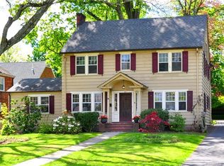 65 Arnoldale Rd, West Hartford, CT 06119