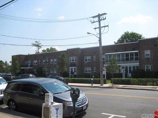 1st image of 545 Central Ave