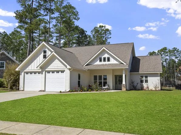 104 N Founders Way, Hattiesburg, MS 39401