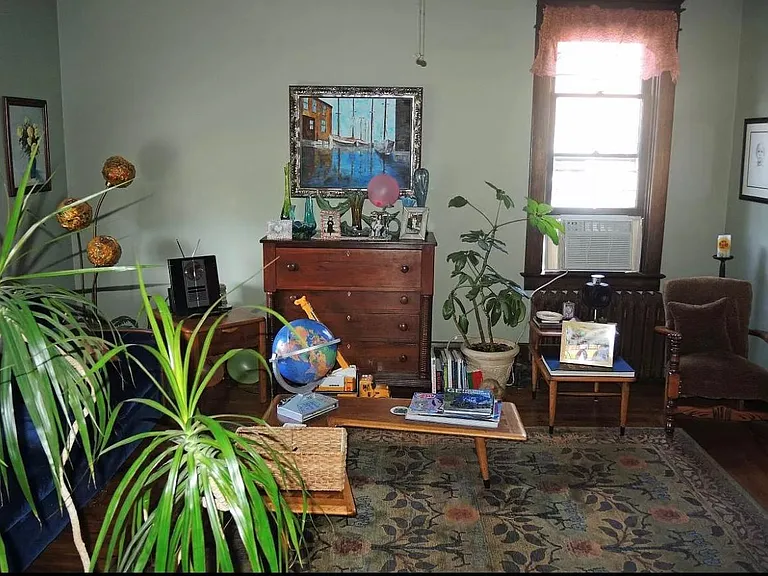 740 Allison Ave — Photo 4