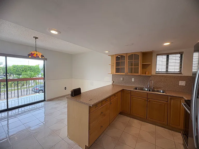 5625 W 26th Ct #201 — Photo 7