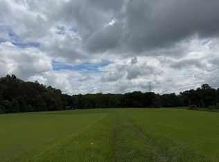 9999 Holcomb Pond Rd, Corbin, KY 40701