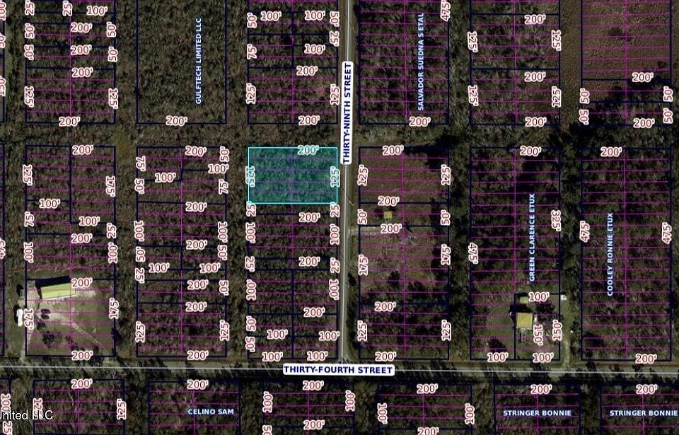 2nd image of 4131 39th St