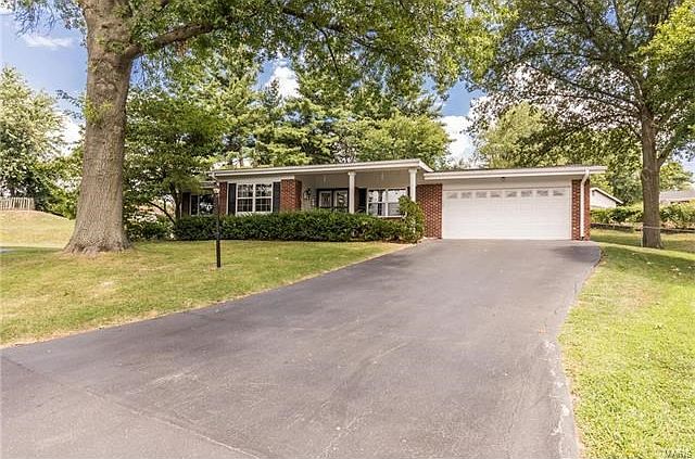 1st image of 1118 Trieste Dr