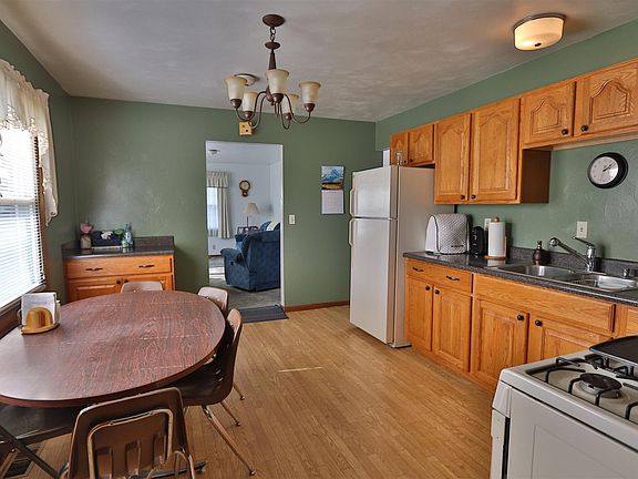 2nd image of 204 Northwestern Ave