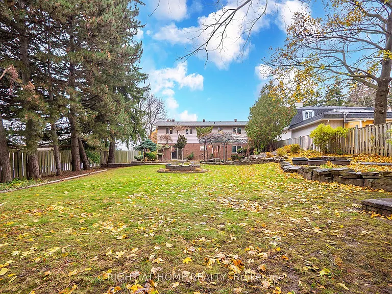 20 Pine Ridge Ln — Photo 47