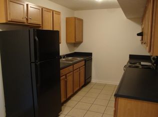 7745 Independence Pl APT 12, Crestwood, KY 40014