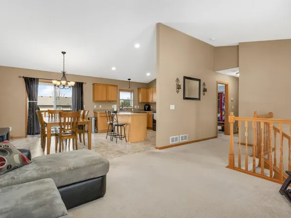 615 Dillon Ave N, Montrose, MN 55363