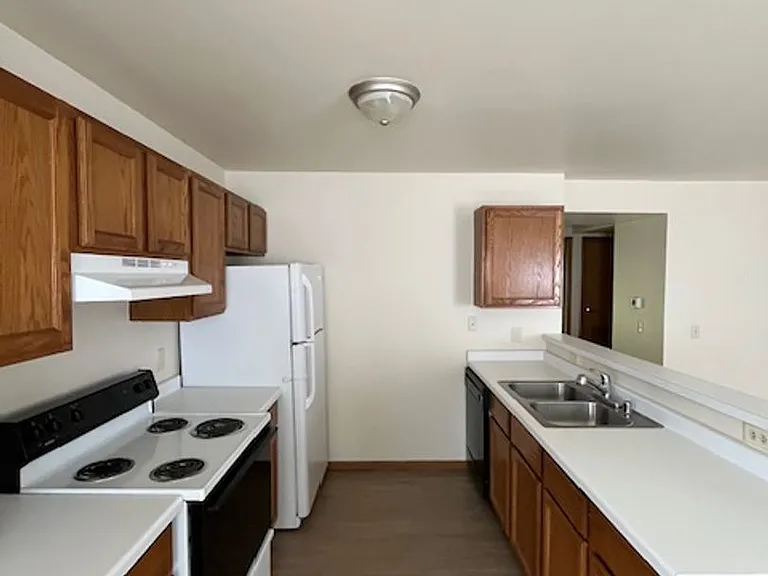 17 Iki Dr — Photo 3