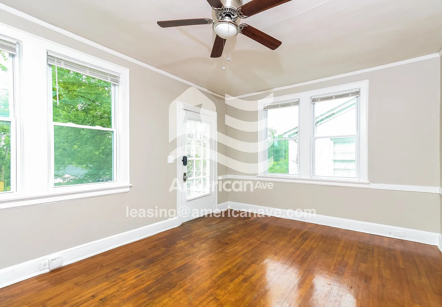 1 bed, 1.0 bath, 726 sqft, $1,150 — Photo 2