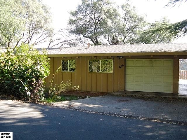 1st image of 633 Oakside Dr