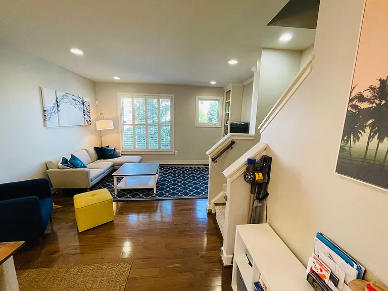 924 Pete Jones Way — Photo 15