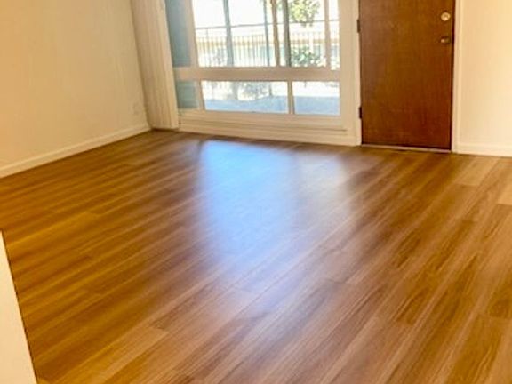 5th image of 1704 Central Ave #20