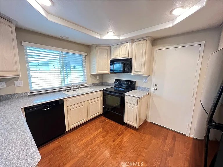 24651 Sunrise Ct #75 — Photo 34