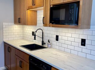 6231 5th Ave NW APT 1, Seattle, WA 98107