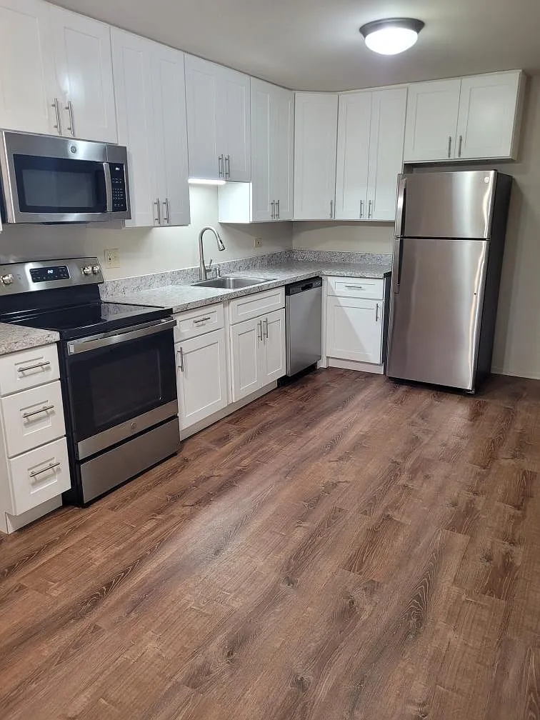 1 bed, 950 sqft, $1,150 — Photo 1
