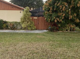 1020 Summit Place Cir APT C, West Palm Beach, FL 33415