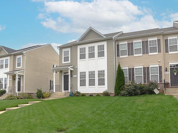 3rd image of 23387 Marview Ct