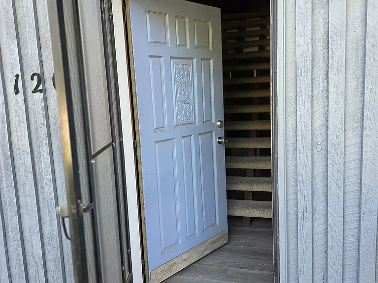 1120 Cedar St — Photo 43