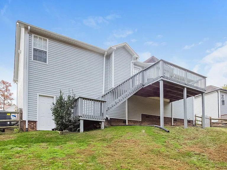 1641 Red Bird Cir — Photo 15