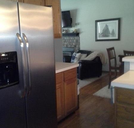 4th image of 2039 Breeze Dr