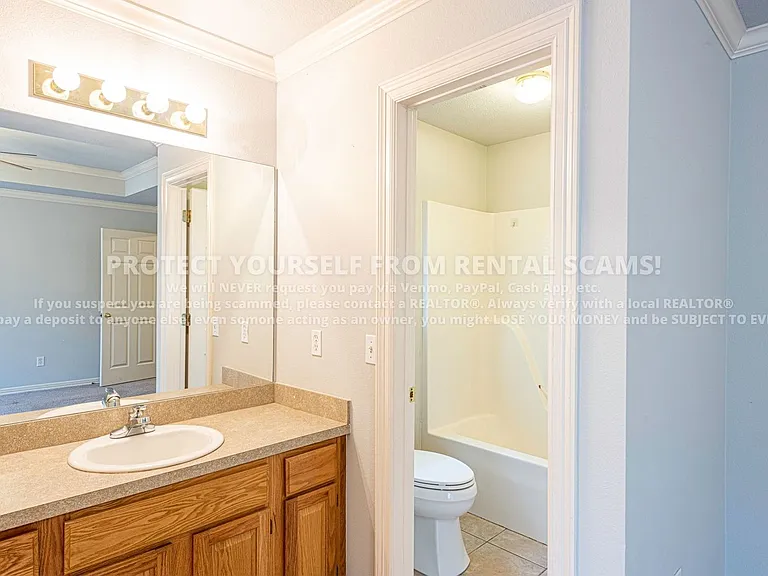 245 Ravenwood Rd — Photo 9